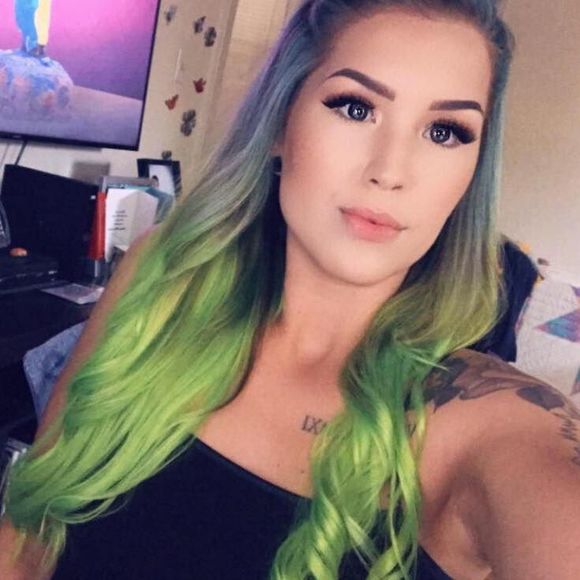 Meet your Posher, Autumn - Picture 1 of 1